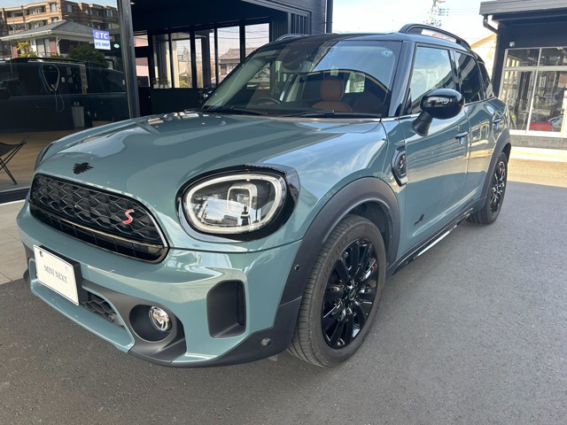 ミニクロスオーバークーパー SD オール4 プレミアム プラスパッケージ 4WD