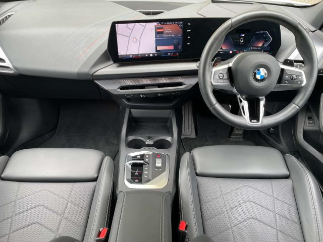 1シリーズ120d Mスポーツ