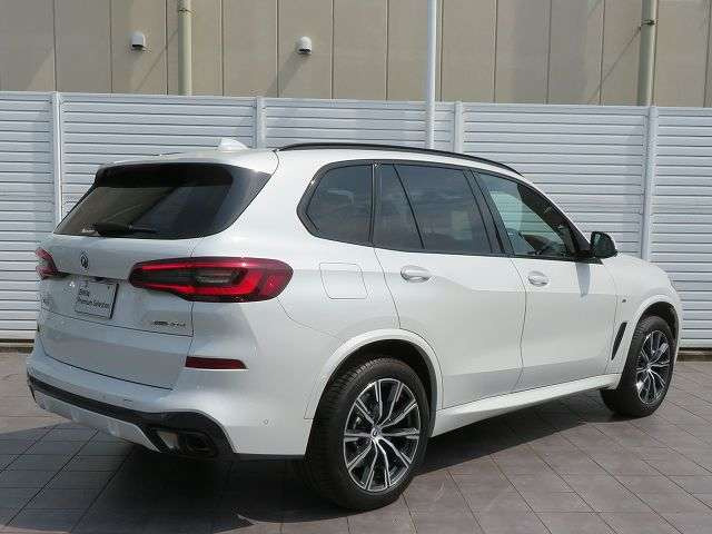 X5
