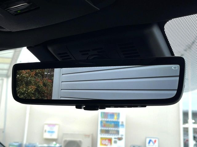 �y�f�W�^���C���i�[�~���[�z��Ȃ̑傫�ȉו��⓯��҂Ō�����m�F���Â炢���ł����S!�J�������B�e�����ԗ�����̉f�������[���~���[���ɕ\���B�N���A�Ȏ��E�ŏ󋵂̊m�F���\�ł�!