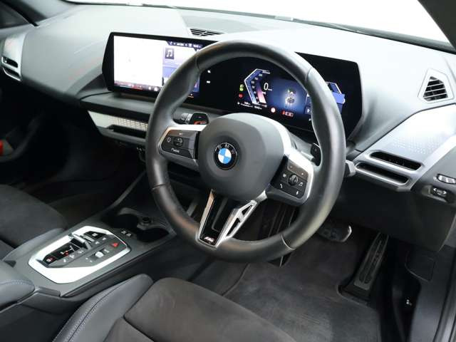 2シリーズグランクーペ220 Mスポーツ