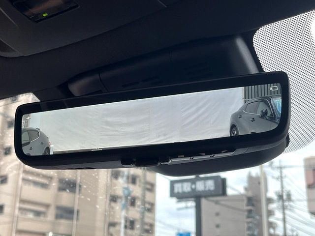 �y�f�W�^���C���i�[�~���[�z��Ȃ̑傫�ȉו��⓯��҂Ō�����m�F���Â炢���ł����S!�J�������B�e�����ԗ�����̉f�������[���~���[���ɕ\���B�N���A�Ȏ��E�ŏ󋵂̊m�F���\�ł�!