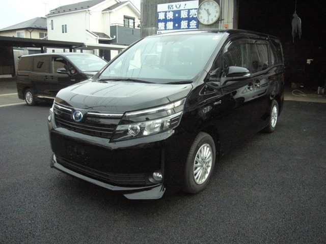 ヴォクシー1.8 ハイブリッド V