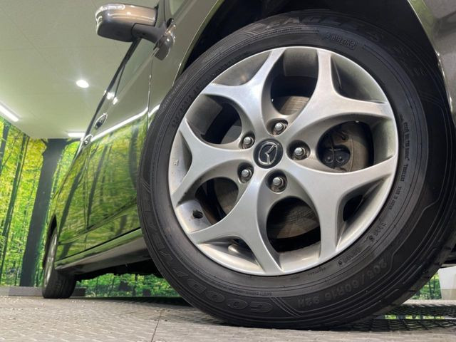 �y����16�C���`�A���~�z�C�[���z�O�ςɃ}�b�`���������A���~�z�C�[���𑕒����Ă���܂��B�e��ЊO�A���~�z�C�[����A�X�^�b�h���X�^�C�����戵�����Ă���܂��B���񂲑��k����������