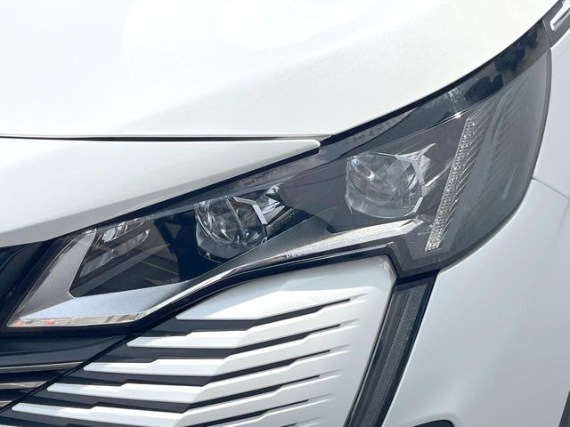 ��LED�w�b�h���C�g:��ԑ��s�����ǍD�Ȏ��E���m�ۂ����S���ĉ^�]�ł��鍂�P�xLED�w�b�h���C�g�𑕔�!�_�����x�������A����d�͂��}�����Ă��܂��B