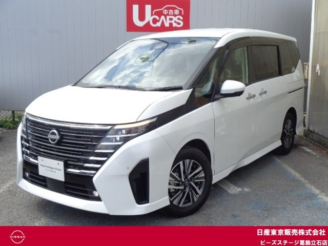 セレナ1.4 e-POWER ハイウェイスターV