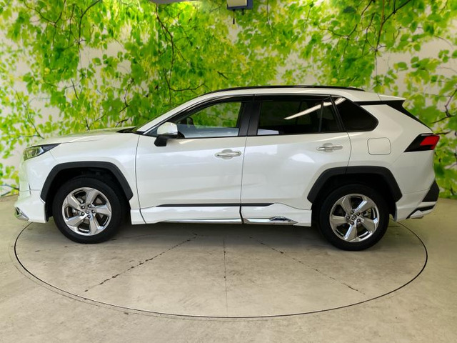 RAV42.5 ハイブリッド G E-Four 4WD