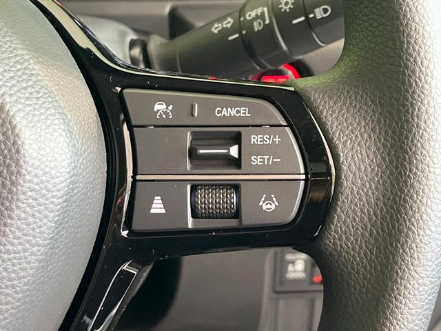 �y�A�_�v�e�B�u�N���[�Y�R���g���[���z�������H�ł̒��������s���y��!!�����ő��x��ۂN���[�Y�R���g���[�����A�Փˌy���V�X�e���ƘA�g���A�O���̎ԗ������m���ĎԊԂ�ۂ悤�ɑ��x���߂��Ă���܂�!!