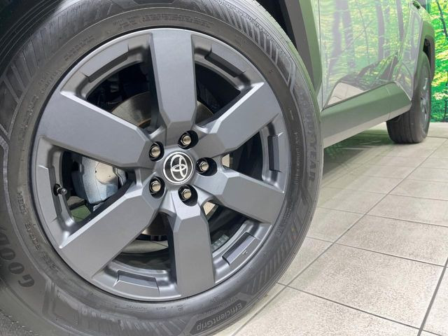 �y18�C���`�A���~�z�C�[���z�O�ςɃ}�b�`�����A���~�z�C�[���𑕒����Ă���܂��B�e��A���~�z�C�[����A�X�^�b�h���X�^�C�����戵�����Ă���܂��B���񂲑��k����������