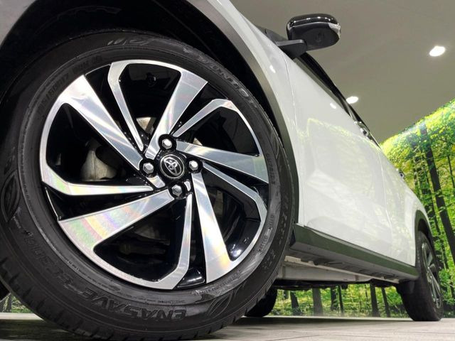 �y����17�C���`�A���~�z�C�[���z�O�ςɃ}�b�`���������A���~�z�C�[���𑕒����Ă���܂��B�e��ЊO�A���~�z�C�[����A�X�^�b�h���X�^�C�����戵�����Ă���܂��B���񂲑��k����������