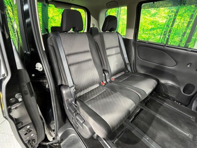 3��ڃV�[�g�͂�������ԗǍD����l�ł��������ƍ����Ē����܂��̂ŁA��l���ł̂��o���������N���N�ł��􂲉Ƒ��ŁA�C�̒m�ꂽ���ԂŁA�h���C�u�ɍs���̂��y���݂ł��ˁ�