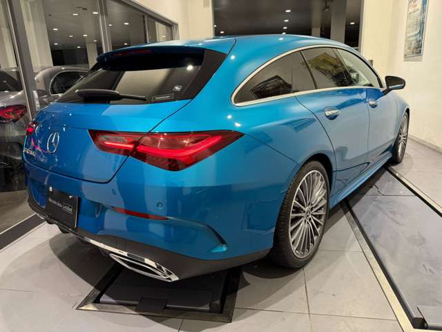 CLAシューティングブレークCLA200d AMGラインパッケージ