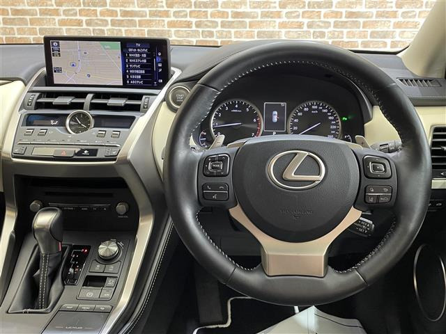 NX300 ブラック シークエンス