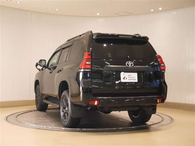 ランドクルーザープラド2.7 TX Lパッケージ マットブラック エディション 4WD
