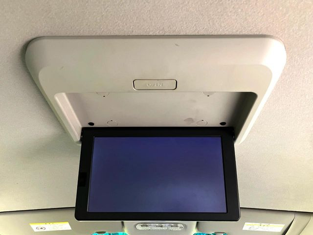 セレナ2.0 ハイウェイスター Vセレクション+Safety II S-HYBRID