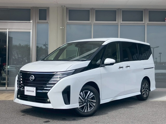 セレナ1.4 e-4ORCE ハイウェイスターV 4WD