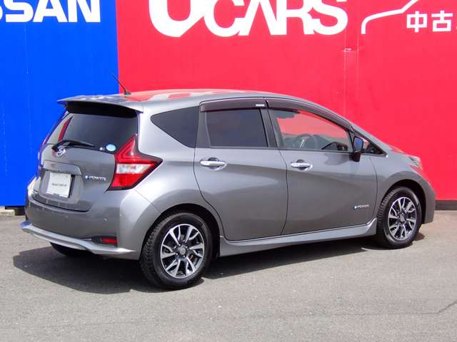 ノート1.2 e-POWER AUTECH FOUR 4WD