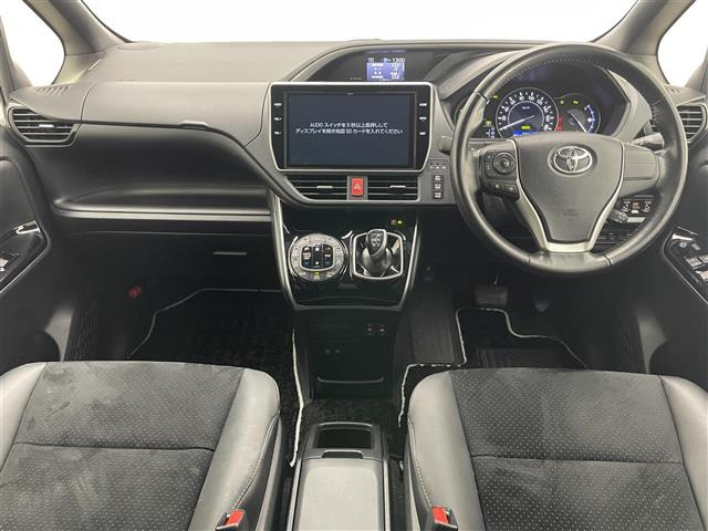 ヴォクシー1.8 ハイブリッド ZS 煌III