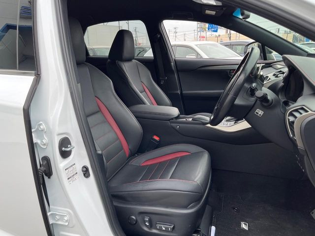 �y��p�X�|�[�c�V�[�g�z�z�[���h���ɗD��A�J�[�u���̑̂������}�����Ă���܂��B�܂��A�̂Ƀt�B�b�g���邩�獘��w�������ɂ����A�����O�h���C�u�⍂�����s�ł����K�ɂ��߂������������܂���