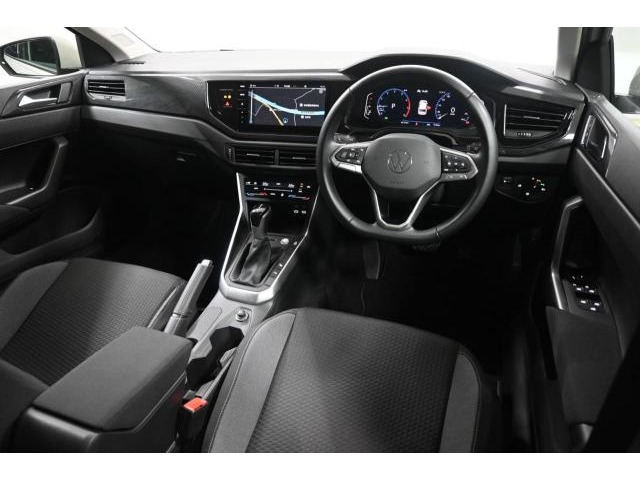 ポロTSI アクティブ