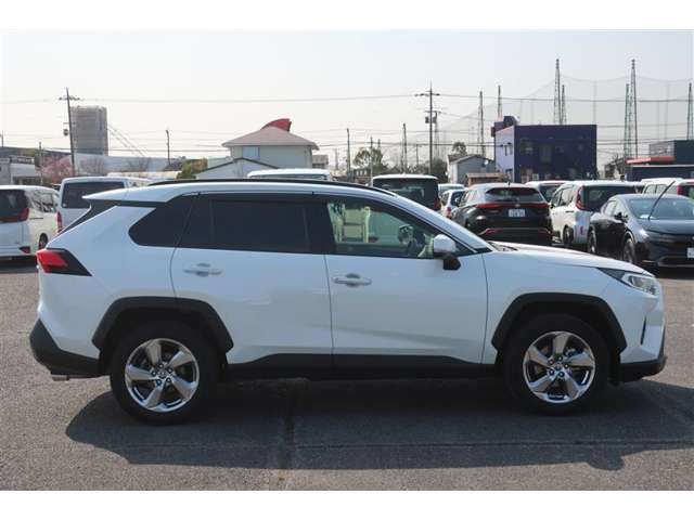 RAV42.5 ハイブリッド G E-Four 4WD