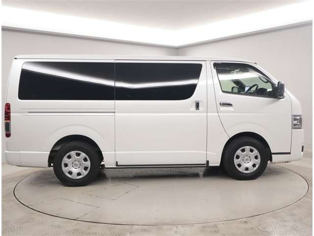 ハイエースバン