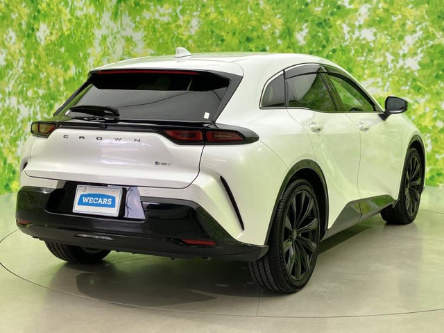 クラウンスポーツ2.5 Z E-Four 4WD