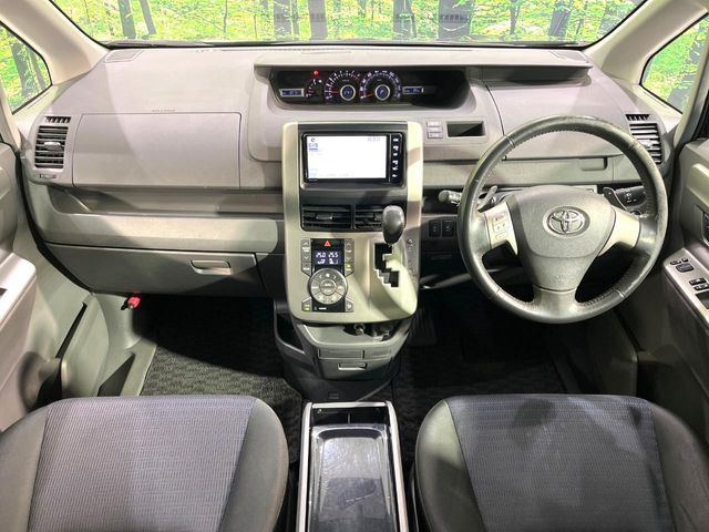 ヴォクシー2.0 ZS 煌II