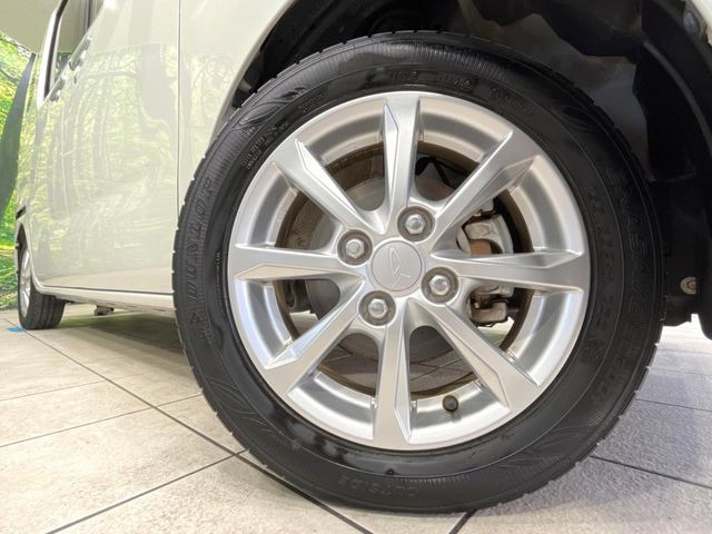 �y����14�C���`�A���~�z�C�[���z�O�ςɃ}�b�`���������A���~�z�C�[���𑕒����Ă���܂��B�e��ЊO�A���~�z�C�[����A�X�^�b�h���X�^�C�����戵�����Ă���܂��B���񂲑��k����������