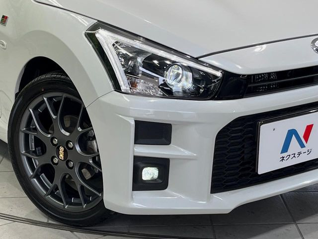 �yLED�w�b�h���C�g�z���V����ԑ��s�����ǍD�Ȏ��E���m�ۂ����S���ĉ^�]�ł��鍂�P�xLED�w�b�h���C�g�𑕔�!�_�����x�������A����d�͂��}�����Ă��܂��B