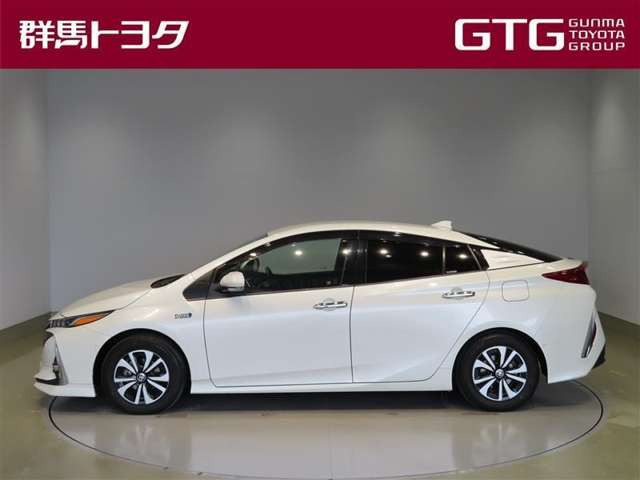 プリウスPHV1.8 S