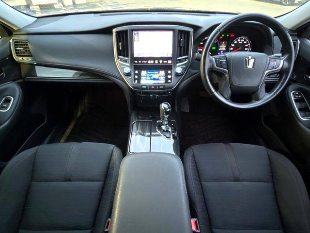 クラウンアスリートハイブリッド 2.5 S