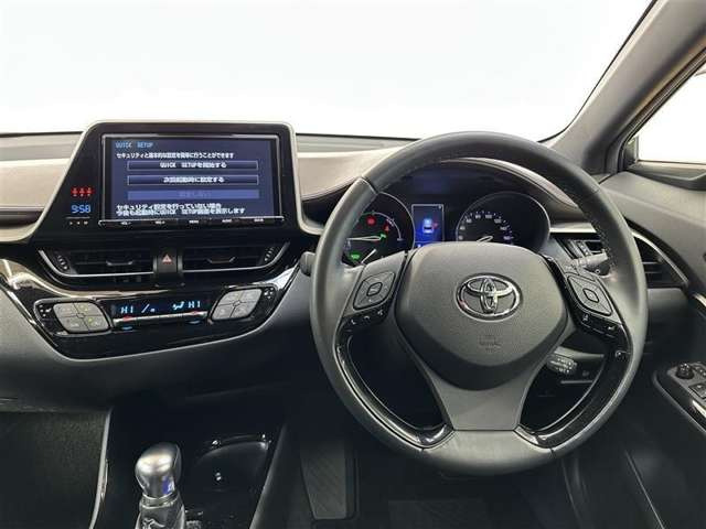 C-HRハイブリッド 1.8 G