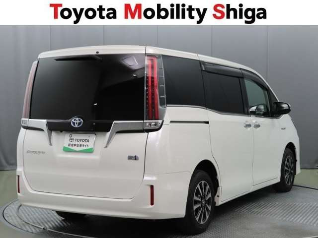 エスクァイアハイブリッド1.8 Gi