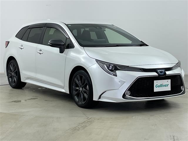 カローラツーリング1.8 ハイブリッド W×B E-Four 4WD