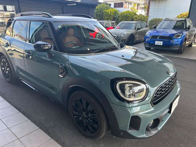 ミニクロスオーバークーパー SD オール4 プレミアム プラスパッケージ 4WD