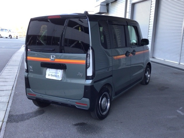 N-BOXジョイ 2トーン