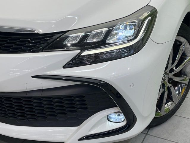 �yLED�w�b�h���C�g�z���V����ԑ��s�����ǍD�Ȏ��E���m�ۂ����S���ĉ^�]�ł��鍂�P�xLED�w�b�h���C�g�𑕔�!�_�����x�������A����d�͂��}�����Ă��܂��B