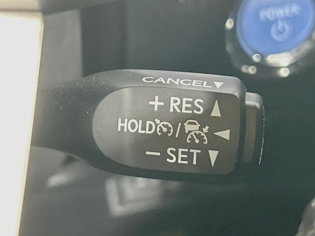 �y���[�_�[�N���[�Y�R���g���[���z�������H�ł̒��������s���y��!!�����ő��x��ۂN���[�Y�R���g���[�����A�Փˌy���V�X�e���ƘA�g���A�O���̎ԗ������m���ĎԊԂ�ۂ悤�ɑ��x���߂��Ă���܂�!!