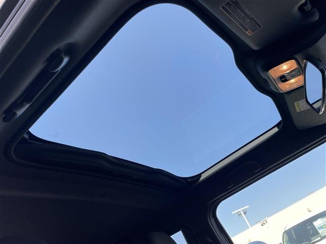 タフトG ダーククロム ベンチャー