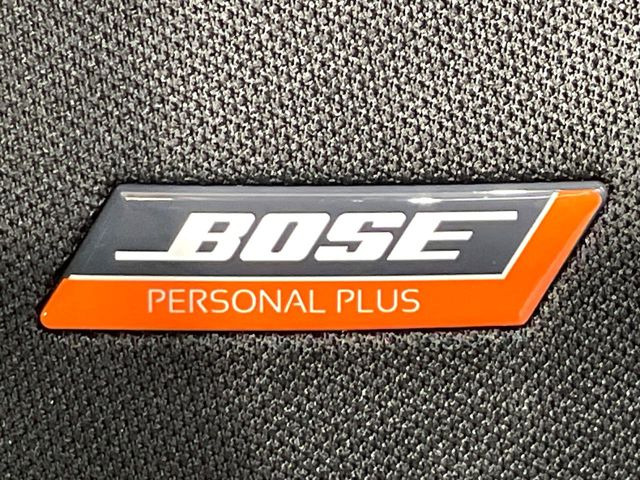 �yBOSE�T�E���h�V�X�e���z���[�J�[�I�v�V�����̍��i�ʃT�E���h�V�X�e���𓋍ځB��p�̃`���[�j���O���{���ꂽ�召�l�X�ȃX�s�[�J�[����ǎ��ȃT�E���h���t�ł��A�Տꊴ���ӂ�鉹����Ԃ����o���܂��B