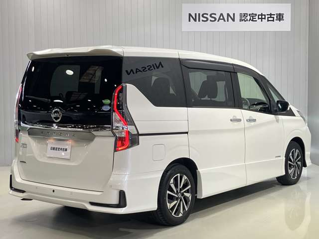 セレナ2.0 ハイウェイスターV