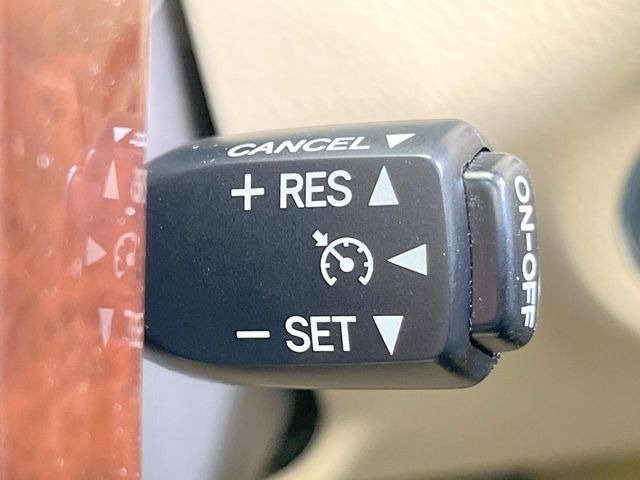 �y���[�_�[�N���[�Y�R���g���[���z�������H�ł̒��������s���y��!!�����ő��x��ۂN���[�Y�R���g���[�����A�Փˌy���V�X�e���ƘA�g���A�O���̎ԗ������m���ĎԊԂ�ۂ悤�ɑ��x���߂��Ă���܂�!!