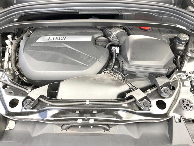 ●当店では、各メーカーの専用診断テスターを導入。国家資格を持つテクニカルスタッフも常駐しておりますので、万が一の際にも安心してご利用いただけます。