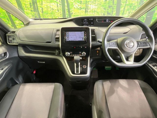 セレナ2.0 ハイウェイスター Vセレクション