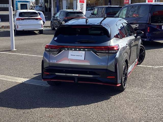 ノートオーラ1.2 NISMO チューンド e-POWER 4WD
