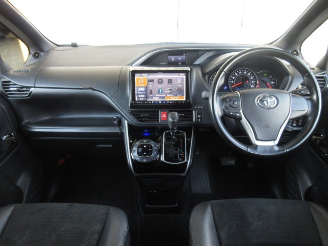 ヴォクシー2.0 ZS 煌III