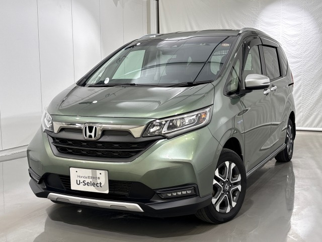 フリード+1.5 ハイブリッド クロスター ホンダセンシング 4WD