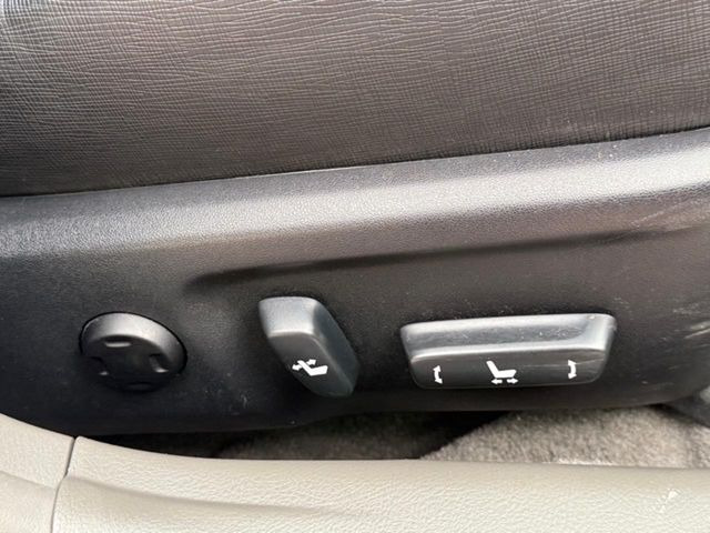 �y�p���[�V�[�g�z�X�C�b�`��ŊȒP�ɃV�[�g�̔��������\!�d��������͂�����܂���!���K�ȃV�[�g�|�W�V�����ɃZ�b�g���āA���K�ȃh���C�u�����y���݂��������B