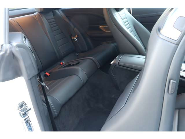 EクラスクーペE200 スポーツ